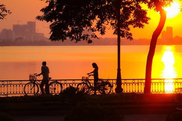 weather in hanoi - sunset