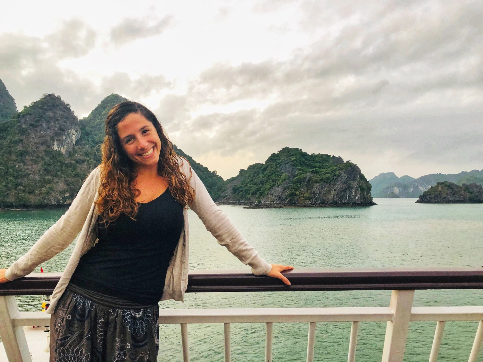 Best cruises in halong bay 