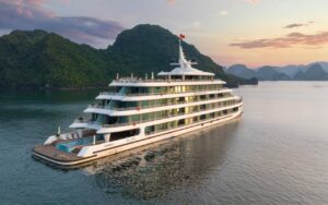 Best cruises in halong bay 