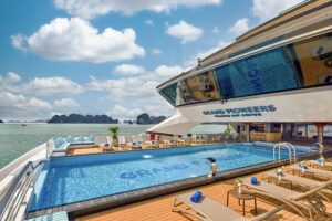 Best cruises in halong bay 