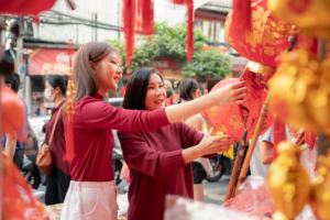 Vietnam during Tet: shopping for Tet holiday