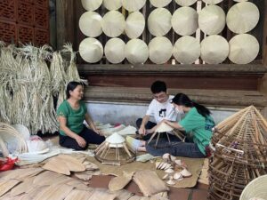 As one of the top local gifts when shopping in Vietnam, conical hat can be purchased in multiple souvenior shops in the Old Quarter of Hanoi or Dong Xuan market