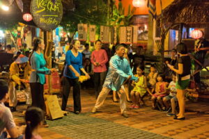 Traditional performance is highlight of Hoi An Lantern Festival 2025